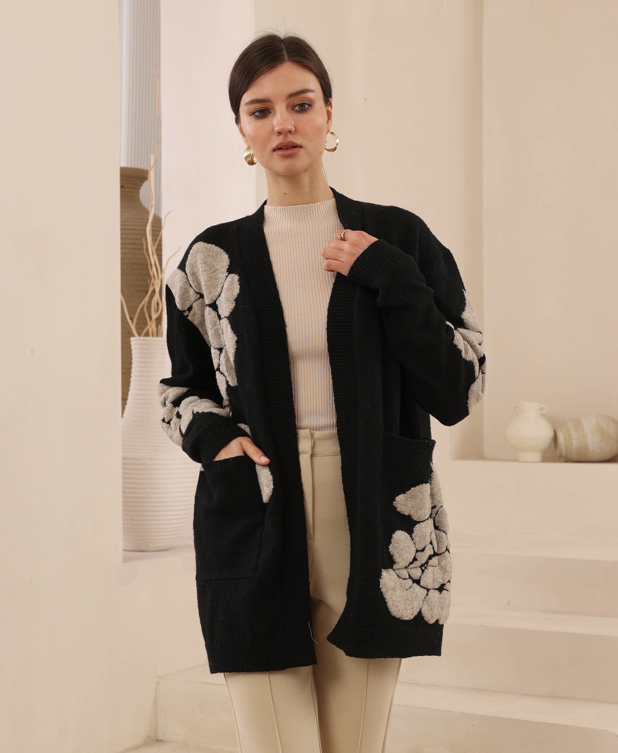 PHILLY FLORAL CARDIGAN