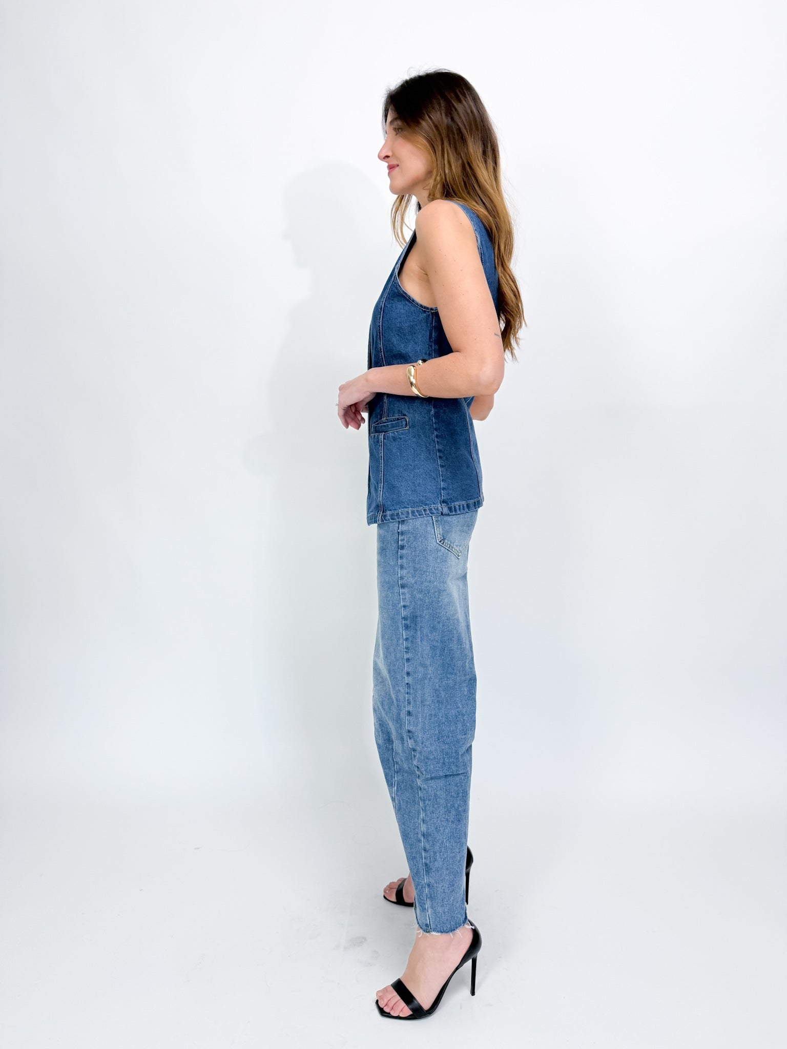 MID BLUE DENIM VEST