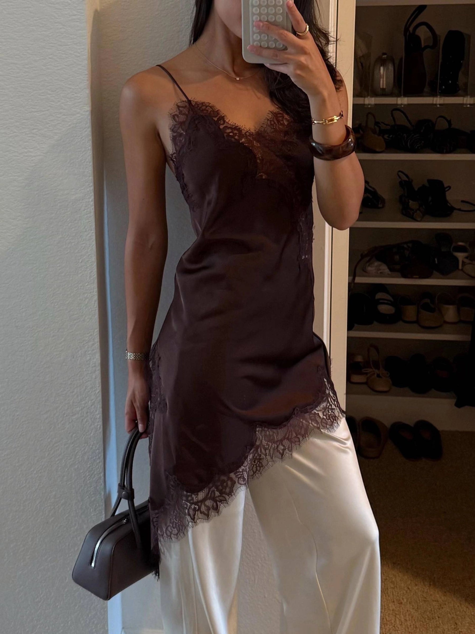 SATIN LACE ASYM LONG TOP