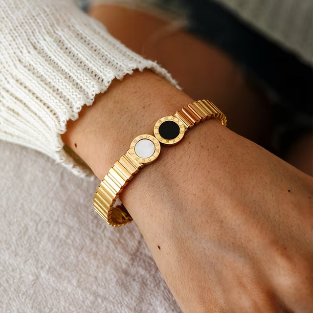 VINTAGE ROMAN  NUMERAL BANGLE