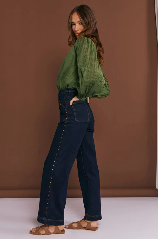 Evie Stud Detail Jean (Dark Wash)