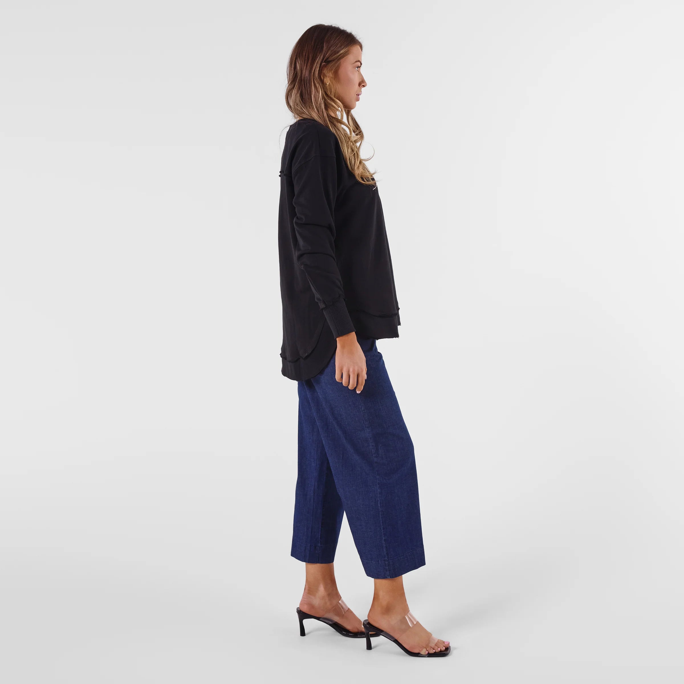 HEART BEAT WINDCHEATER