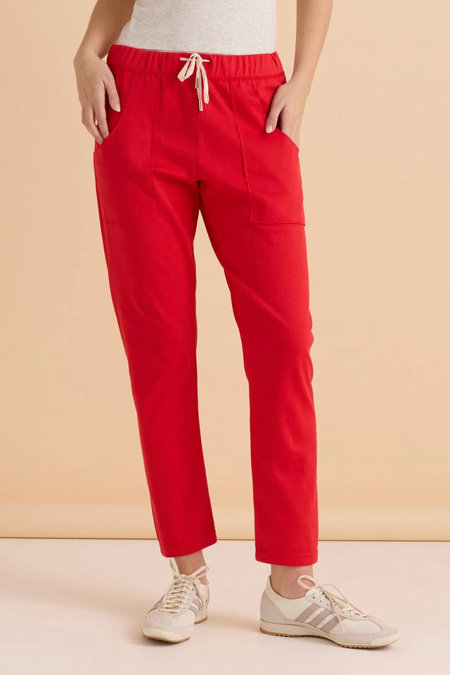 Romy Jogger - Red