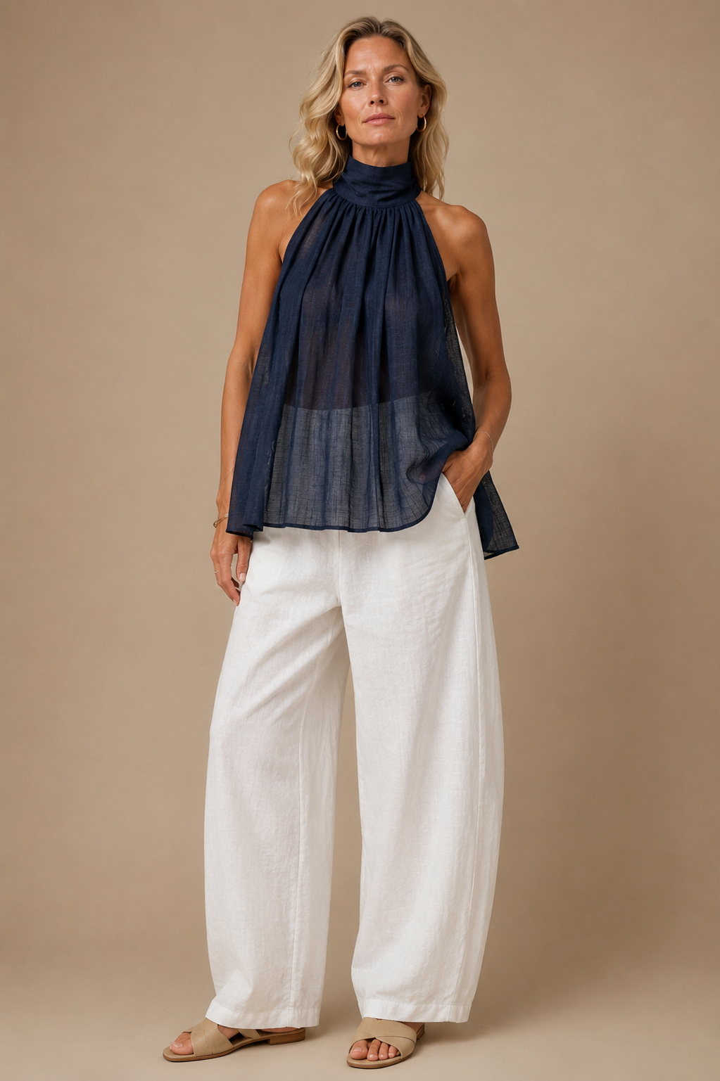 BIG BOW HALTER TOP
