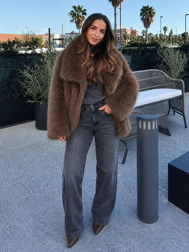 LOVEDA FAUX FUR COAT - PRE ORDER