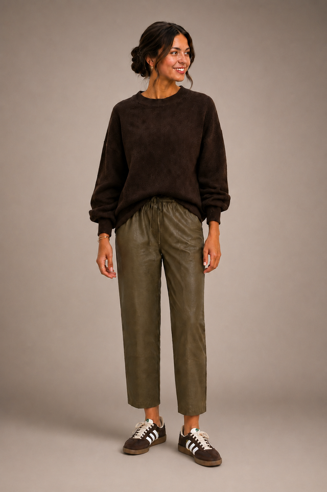 PLEATHER RELAXED PANTS
