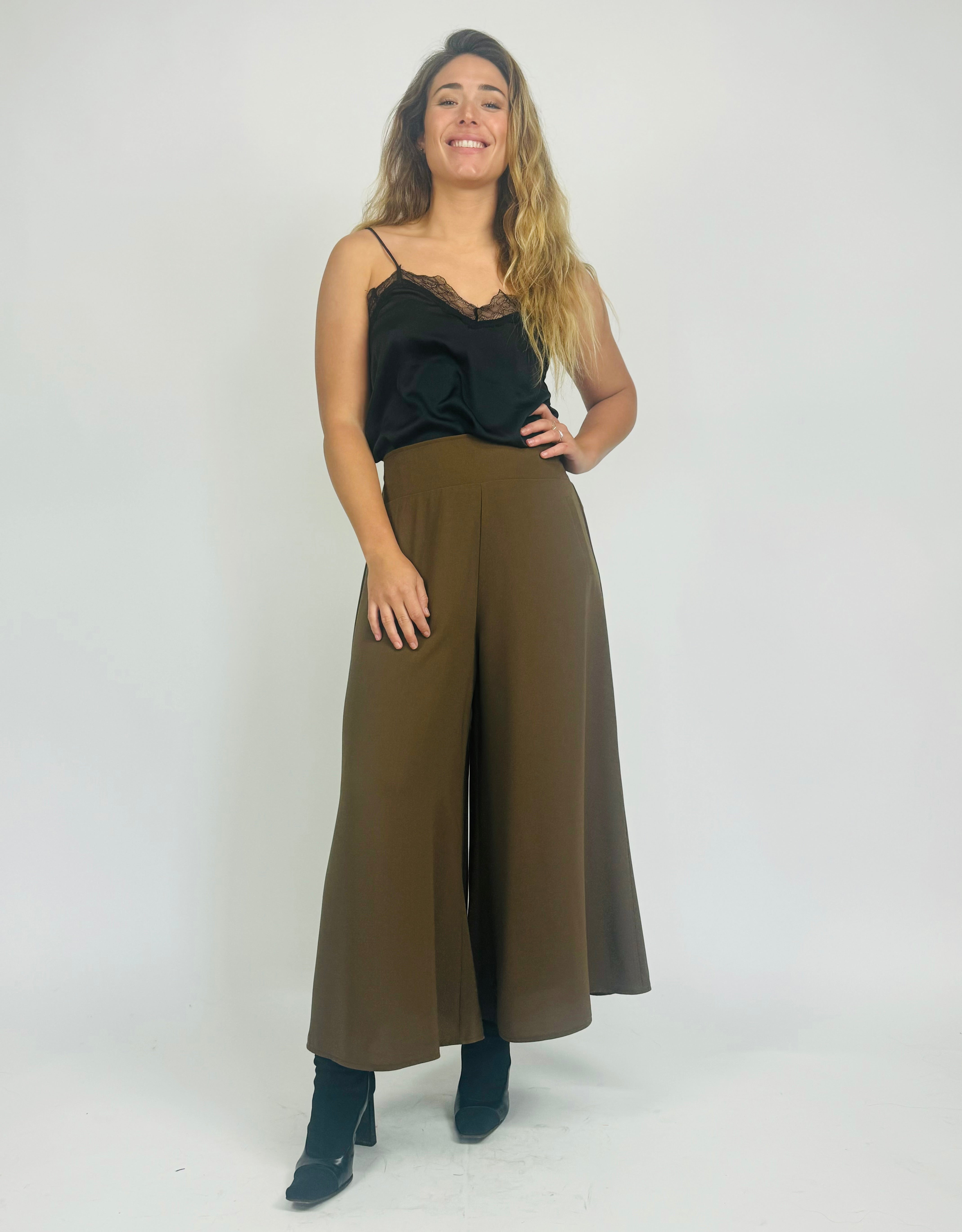 FLOWY LOVE ME PANT - NEW COLOURS