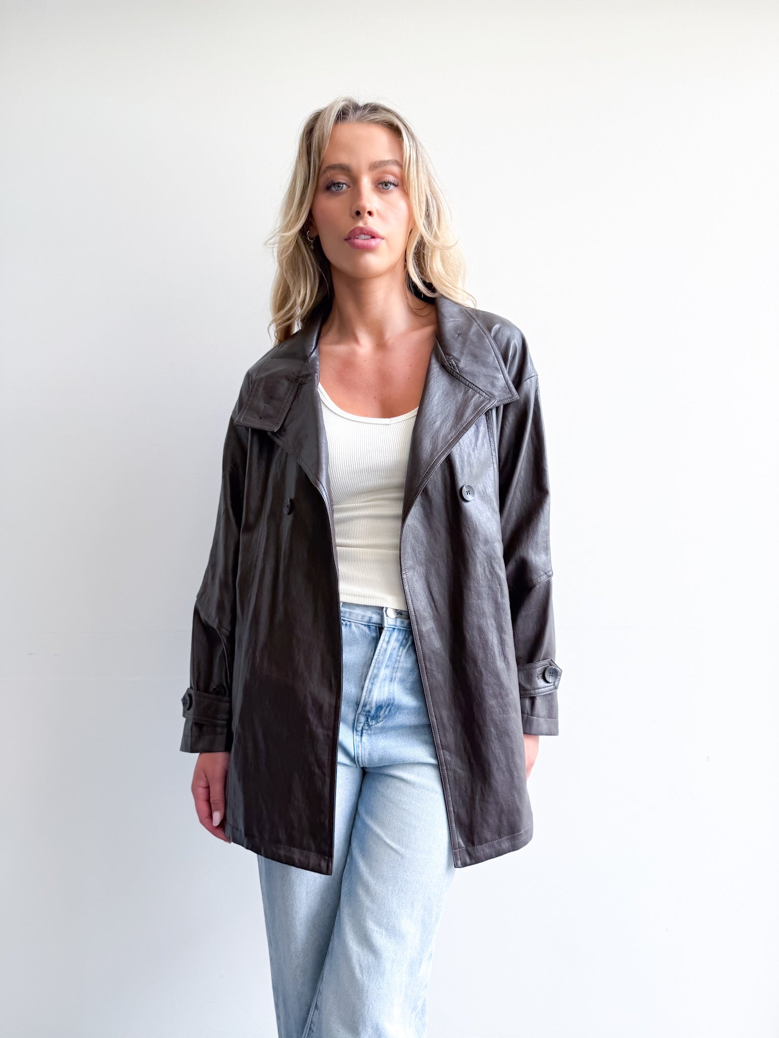 FUNNEL NECK PLEATHER JACKET