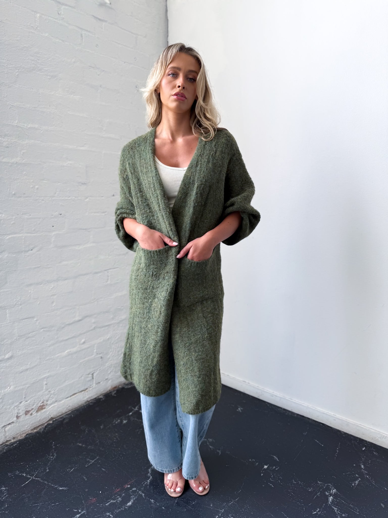 BOUCLE KNIT CARDI