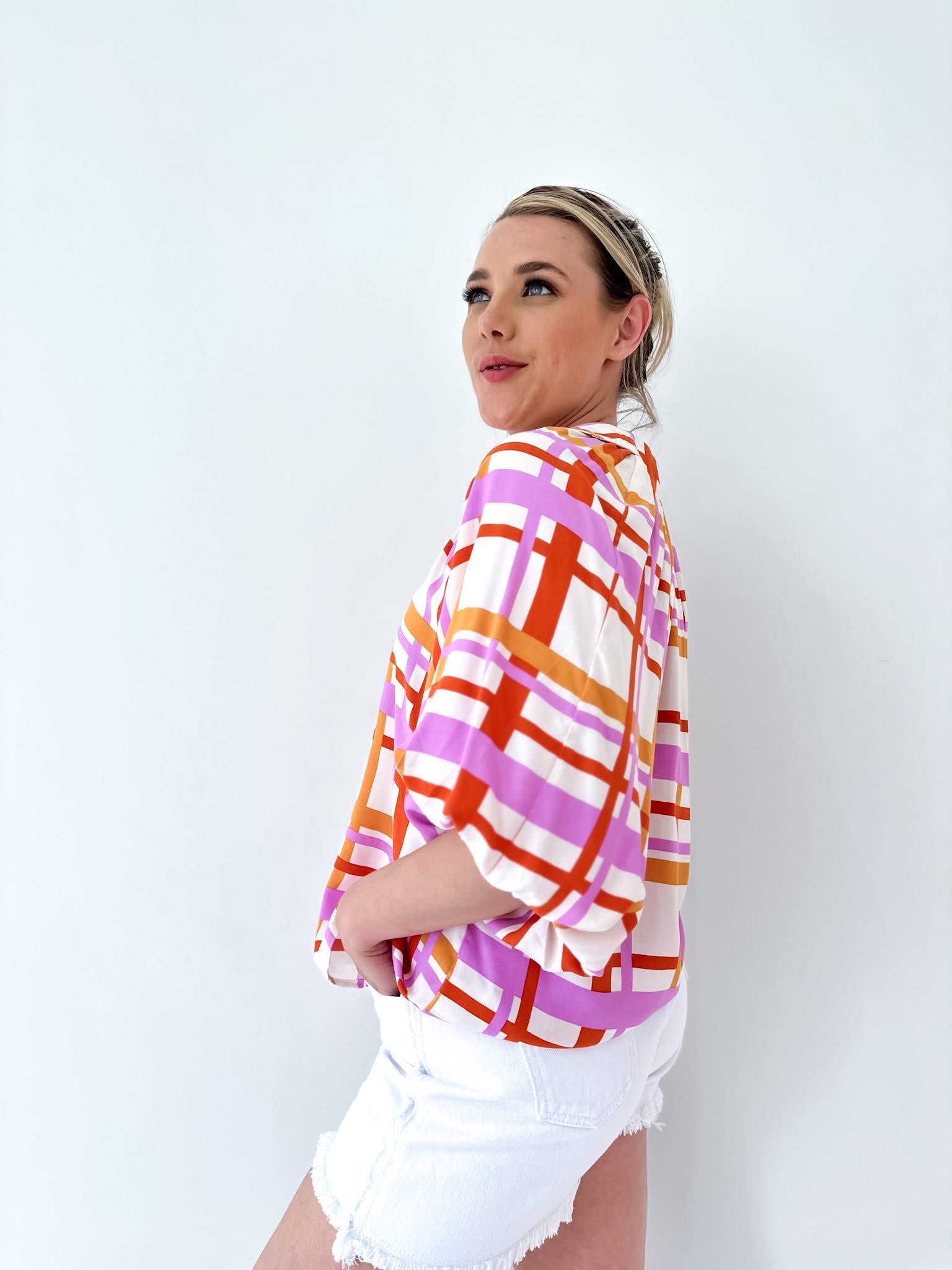 CLARA LINEAL PRINT BLOUSE