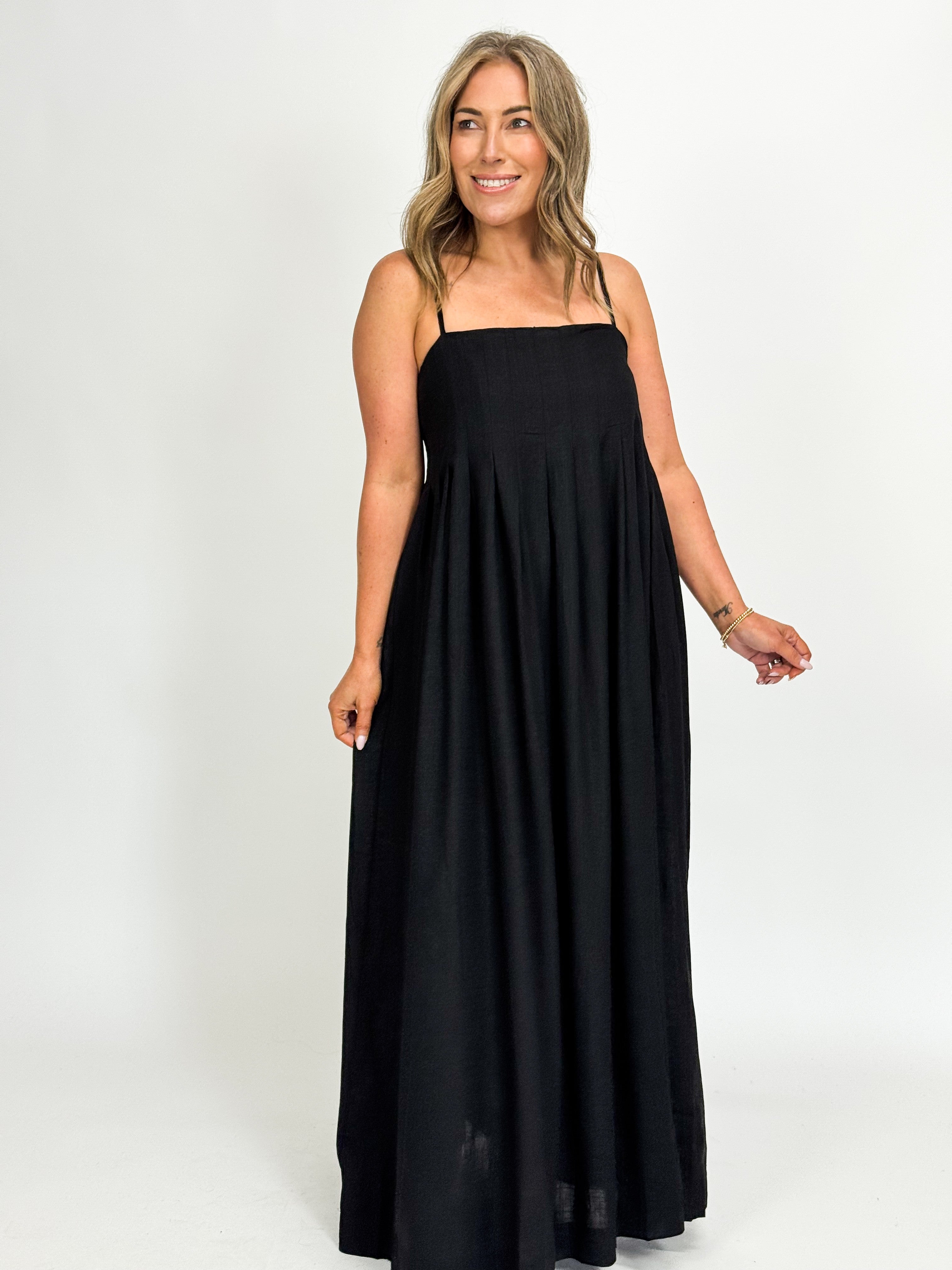 NAFRI MAXI DRESS