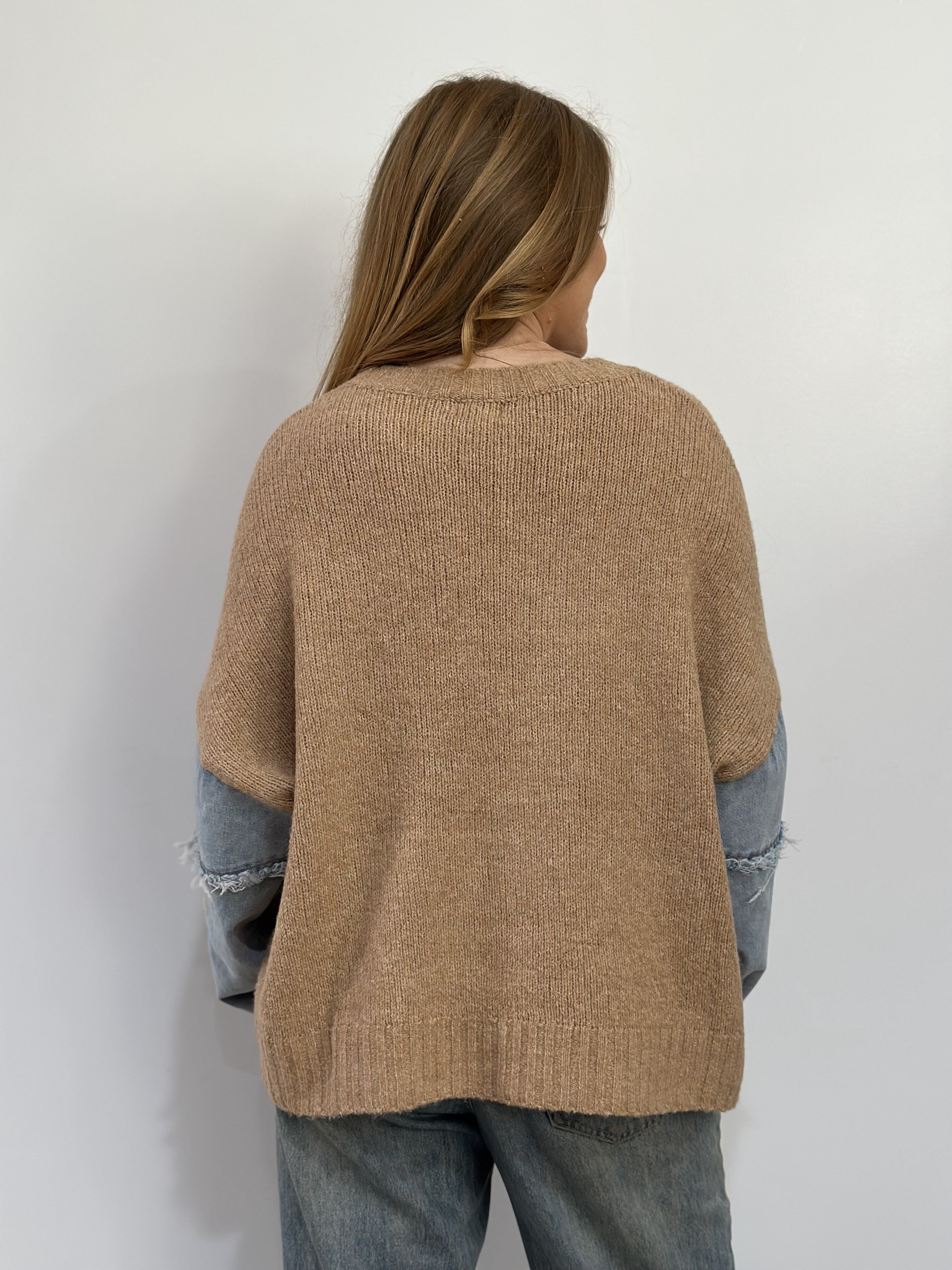 DENIM CONTRAST KNIT AW25