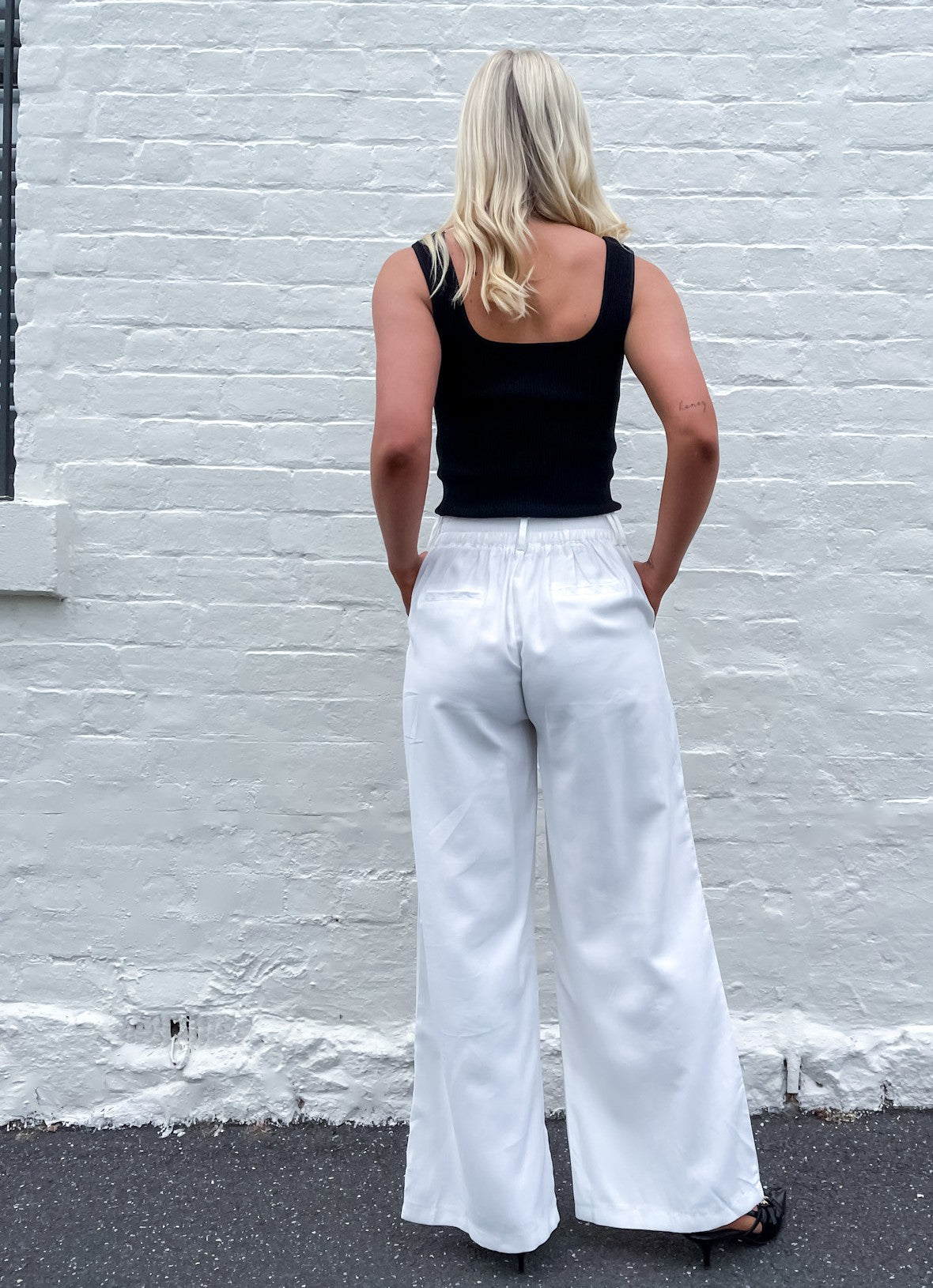 CLASSIC B WIDE LEG PANT
