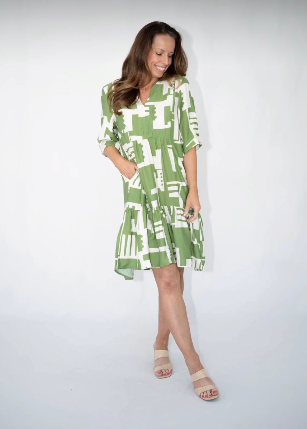 PUZZLE PIECE SMOCK DRESS