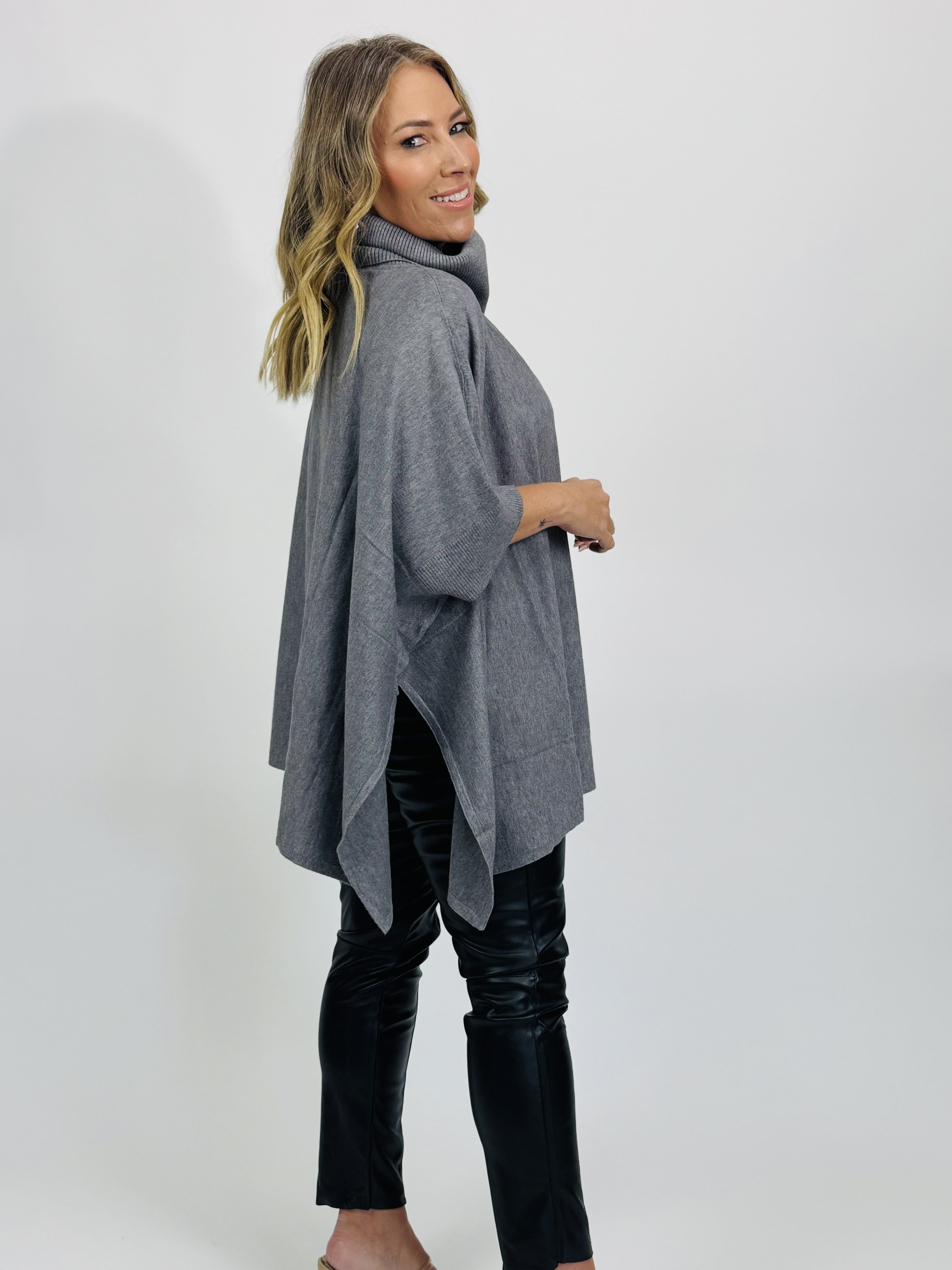ROLL NECK PONCHO