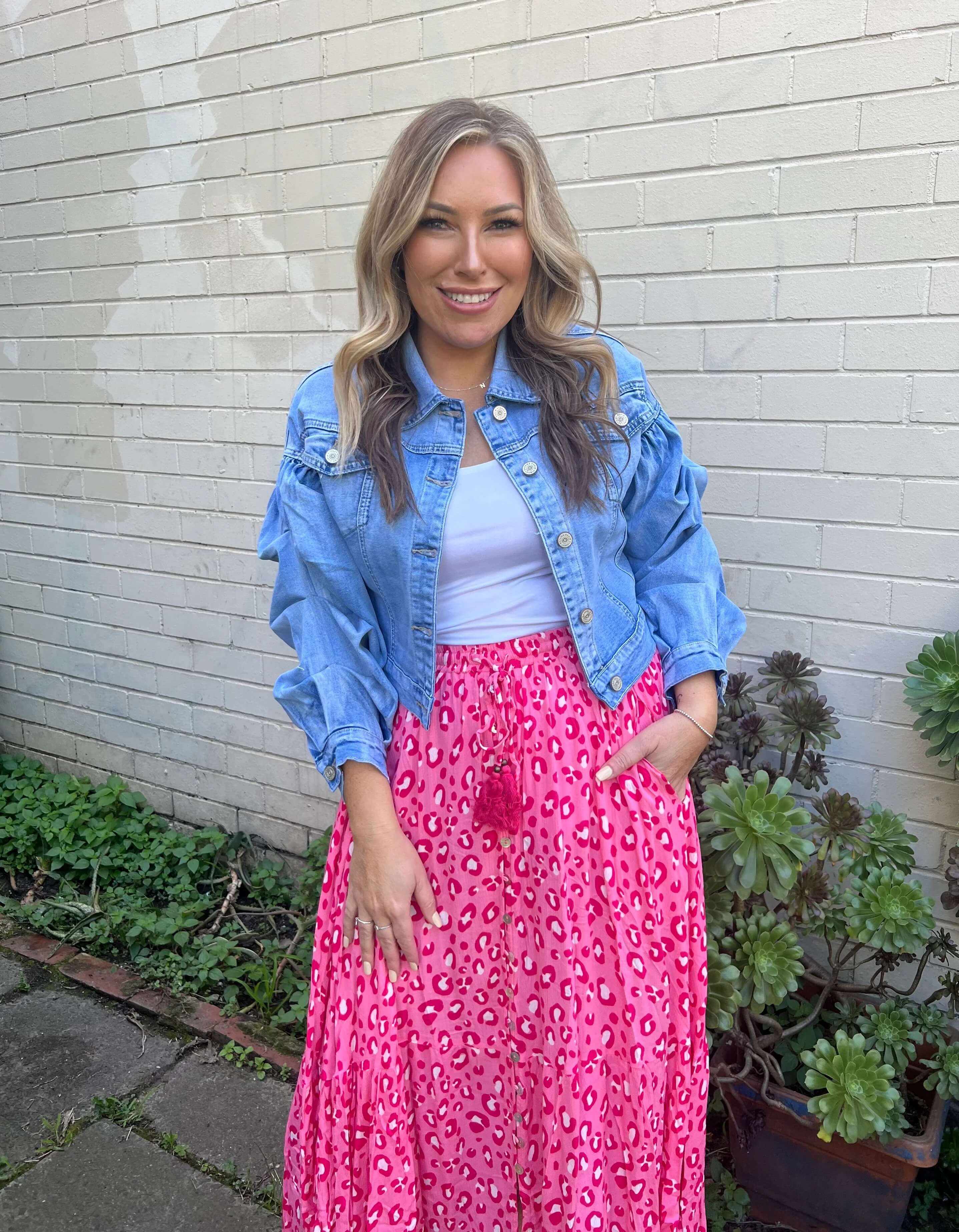 ADDIE PINTUCK SLEEVE DENIM JACKET