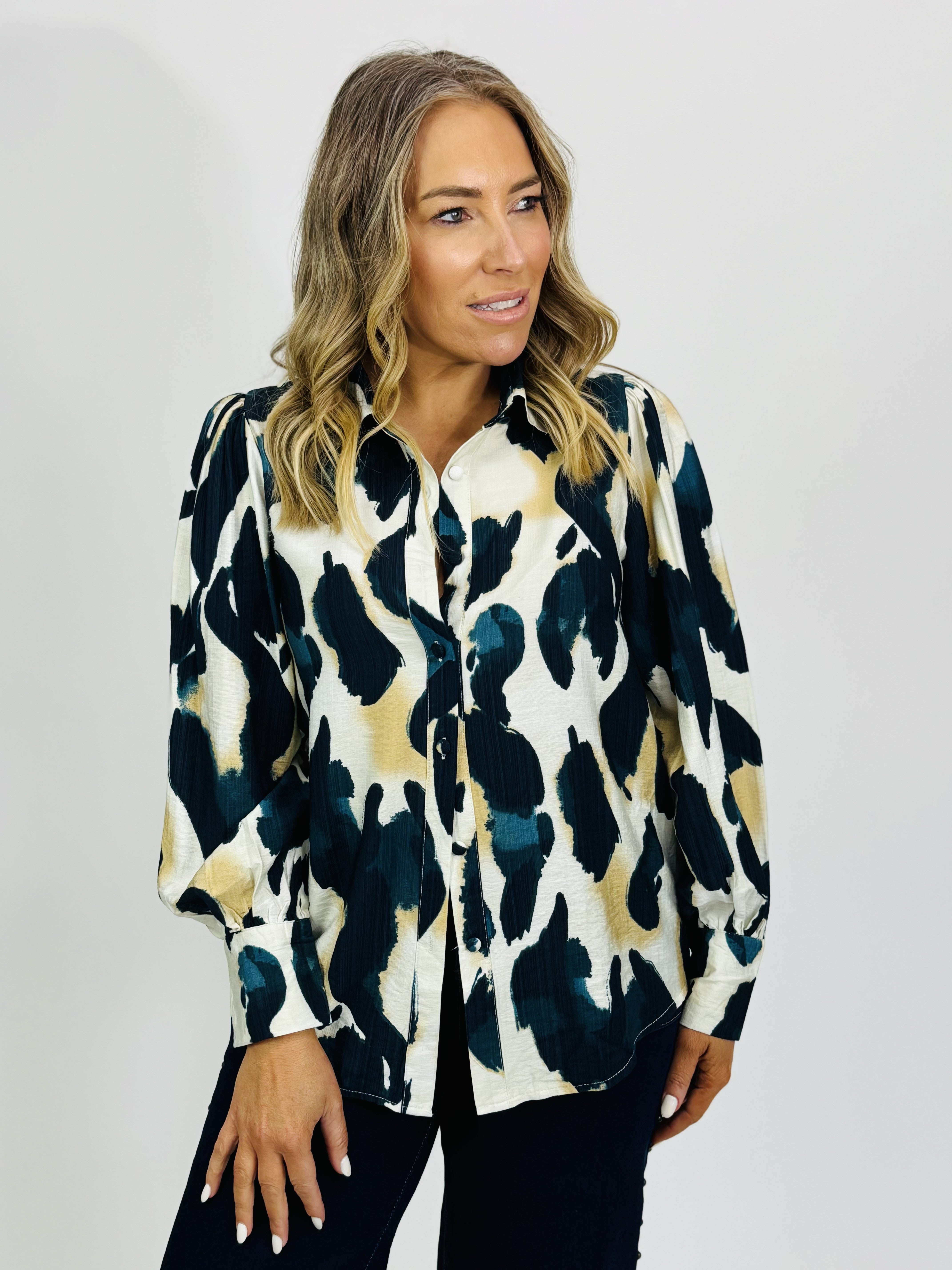 WILD PRINT BLOUSE
