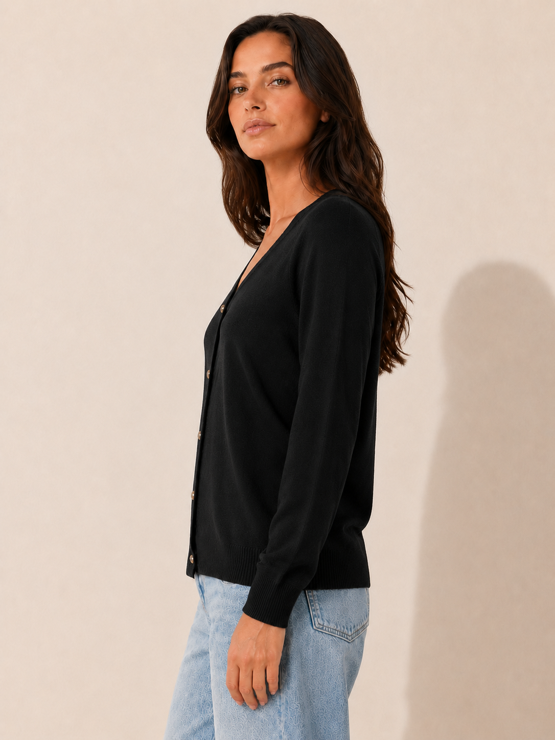 Lightweight Relaxed Cardigan