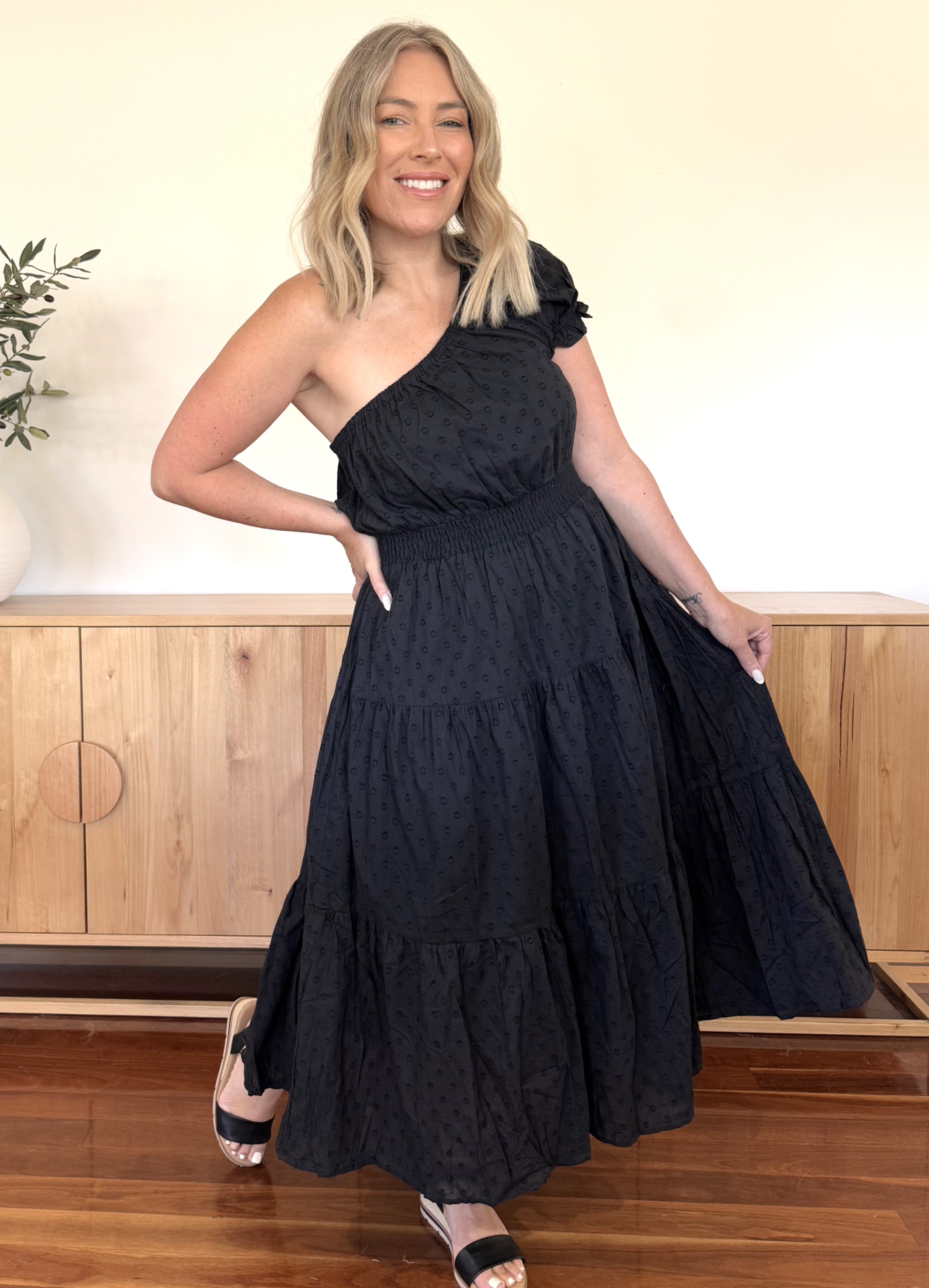 ASYMETRICAL COTTON DRESS