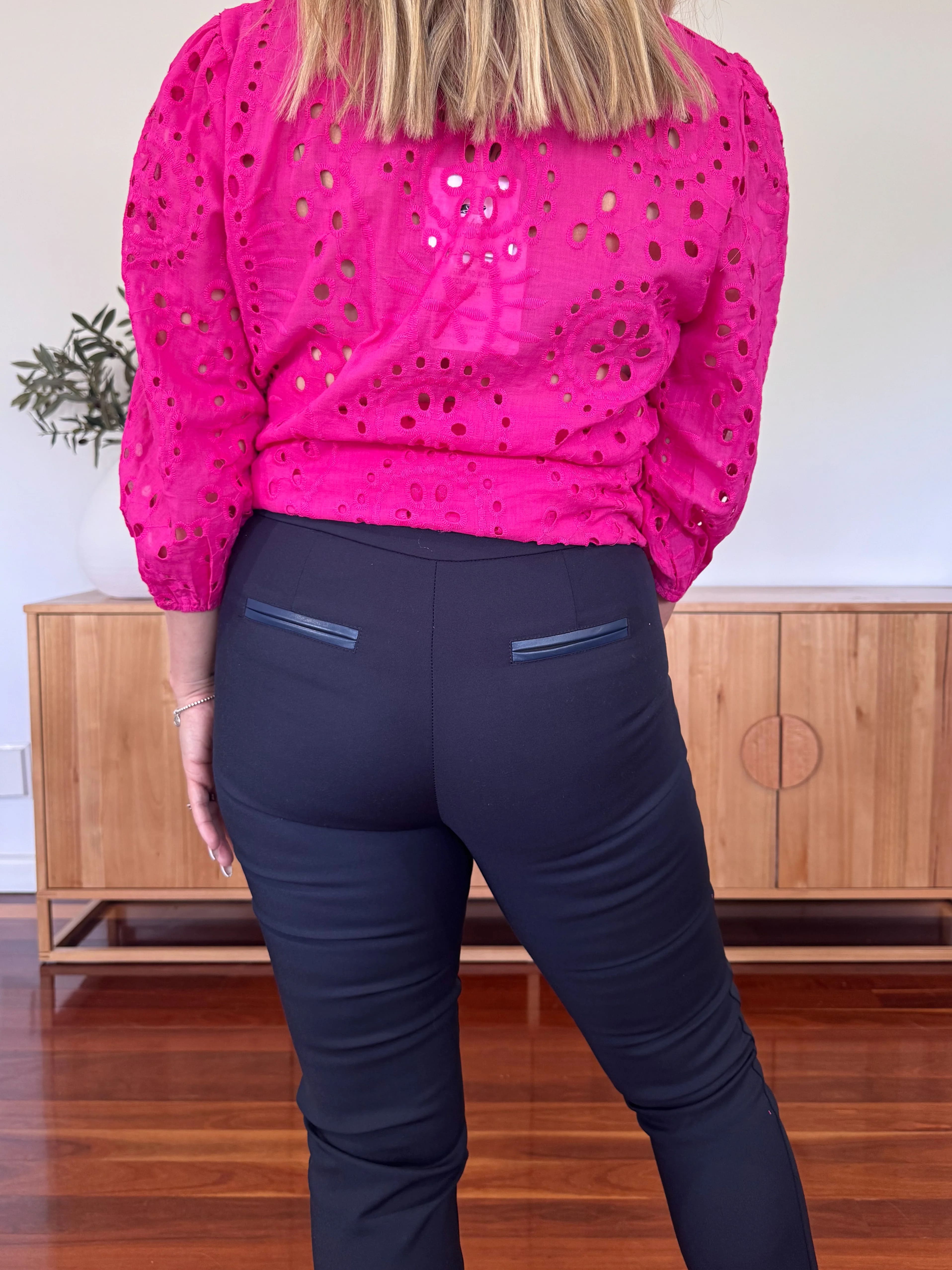 JET PLEATHER TRIM PANT