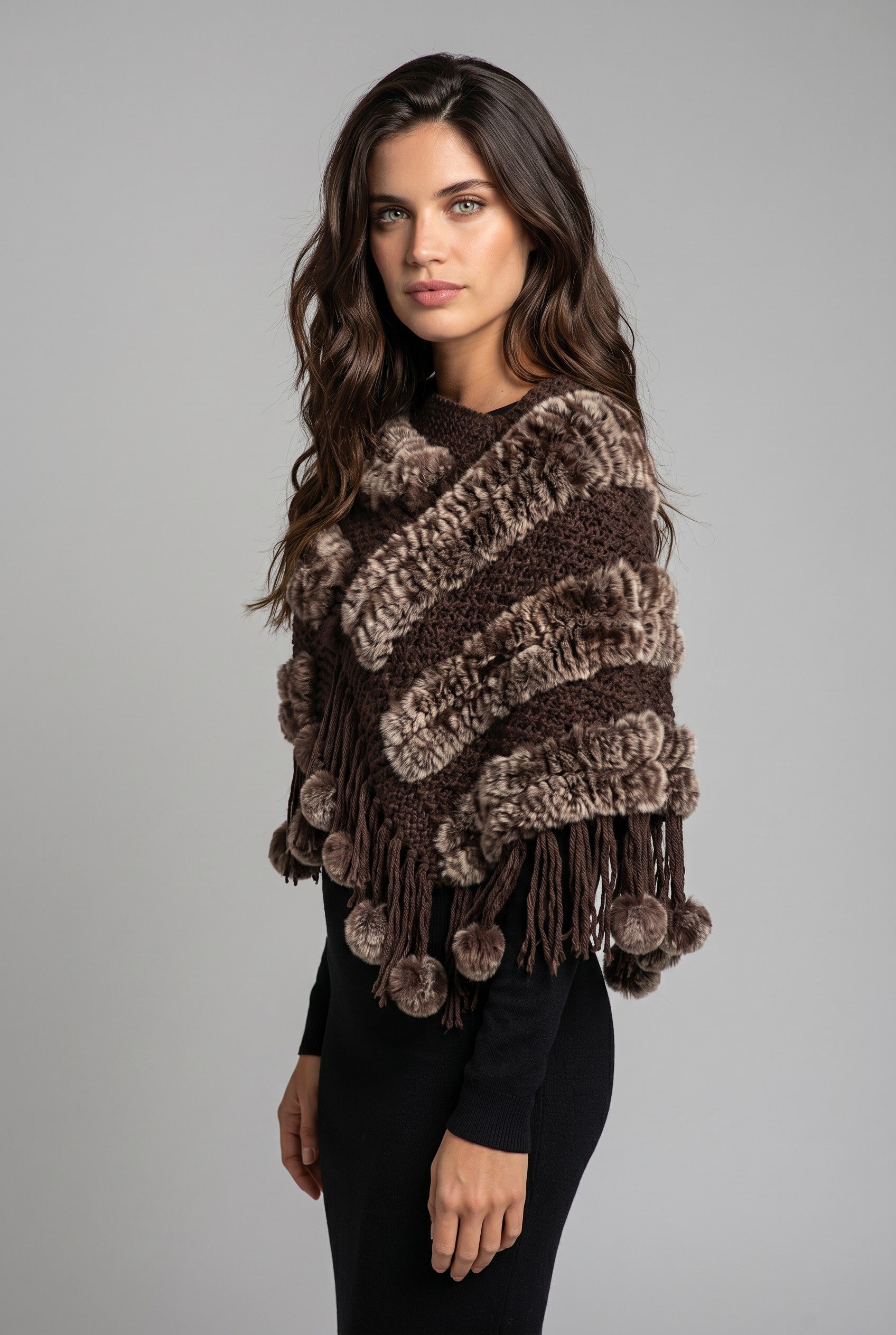 FUR POM SHAWL
