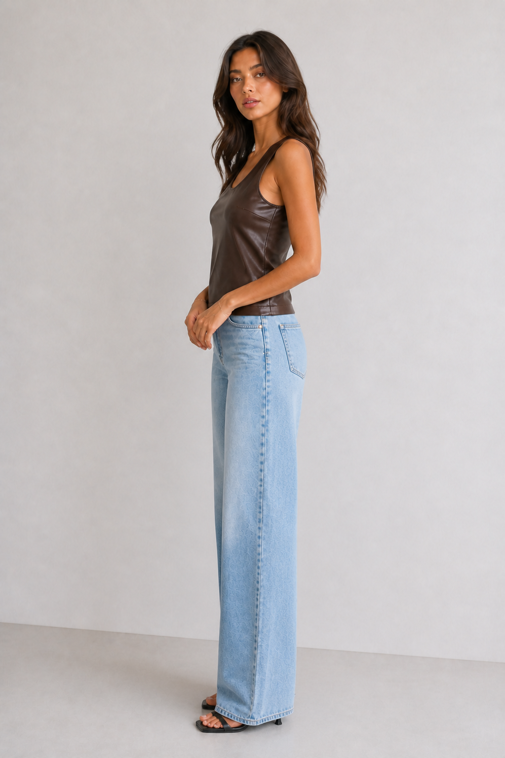 VE CINCH WAIST STRAIGHT LEG JEANS