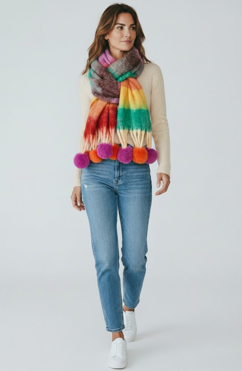 POMPOM SCARF