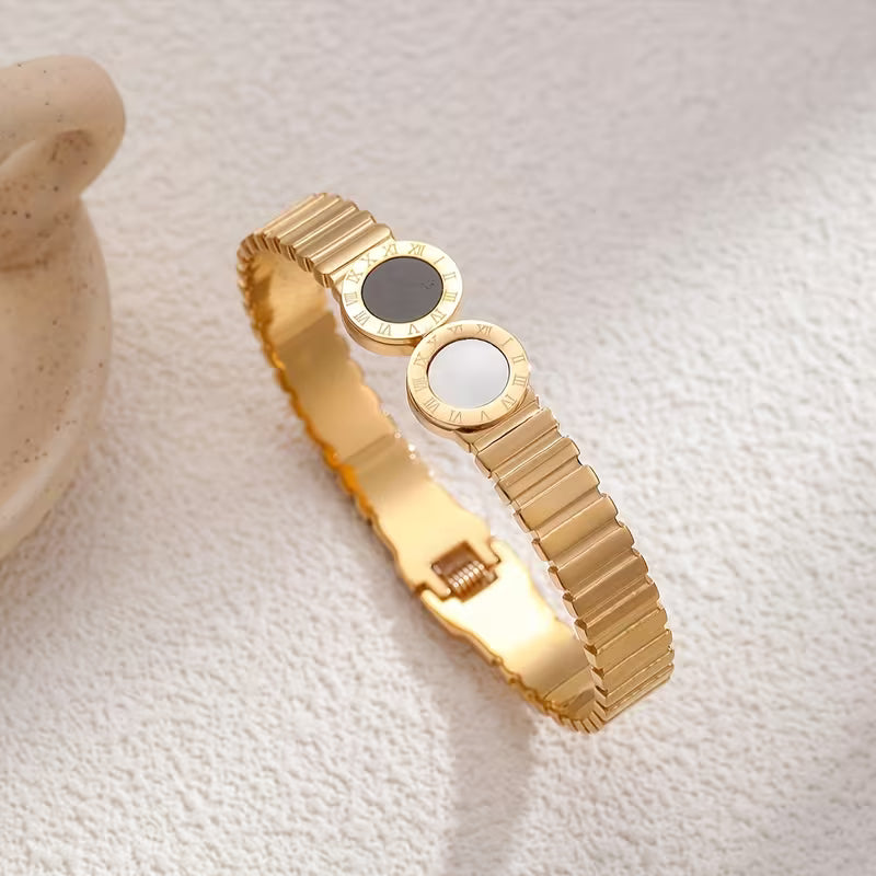 VINTAGE ROMAN  NUMERAL BANGLE