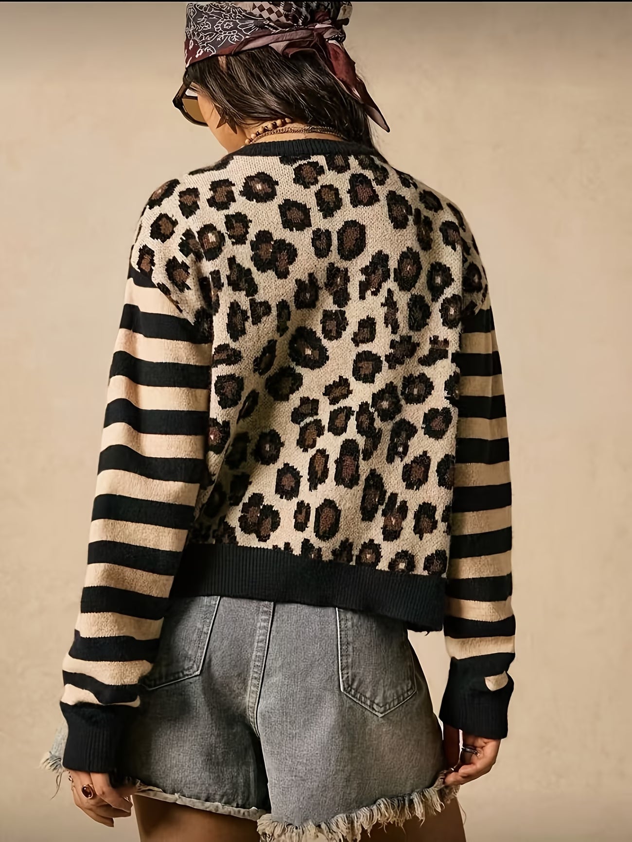 LEO STRIPE CARDIGAN - BLACK