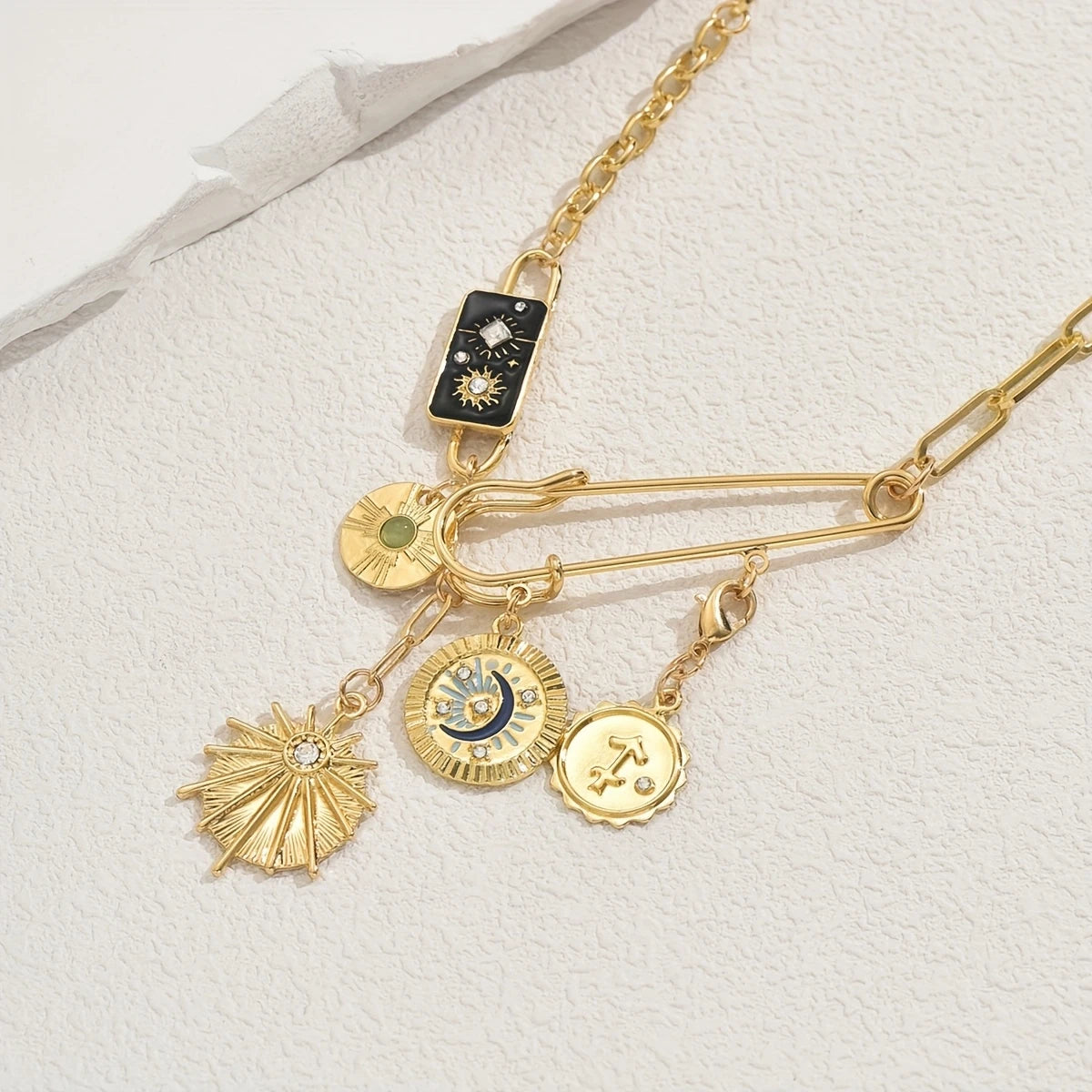 SAFETY PIN CHARM NECKLACE