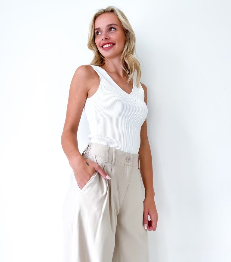 DOUBLE V RIB SINGLET