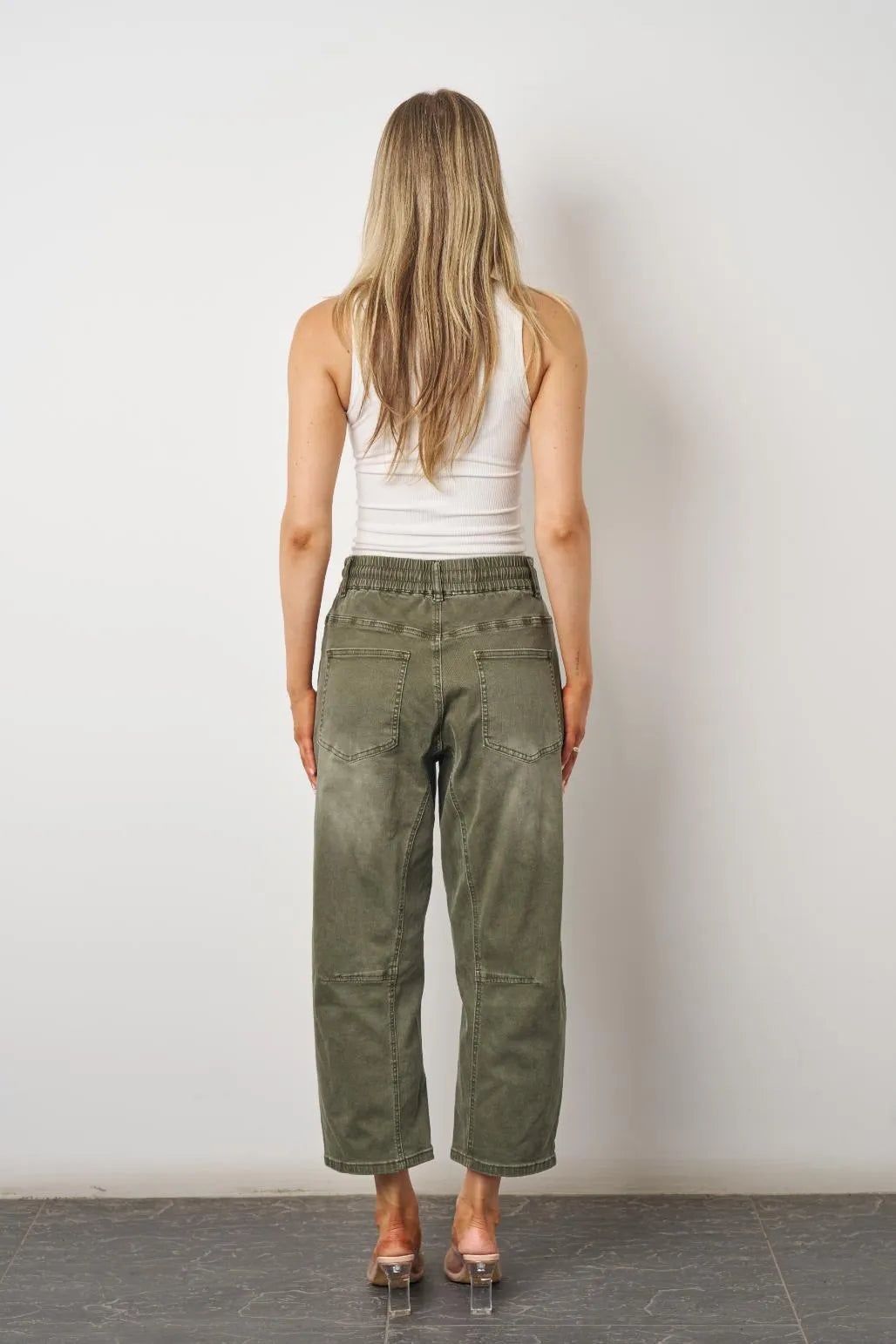 TUSCAN RELAXED BARREL JEANS
