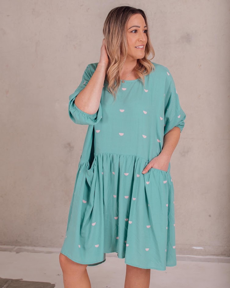 CASSIE LUNA PRINT SHIFT DRESS SS22
